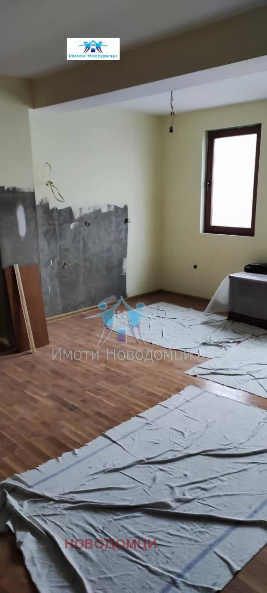 En venta  3+ dormitorios Shumen , Matematicheska gimnaziya , 130 metros cuadrados | 96492102 - imagen [4]