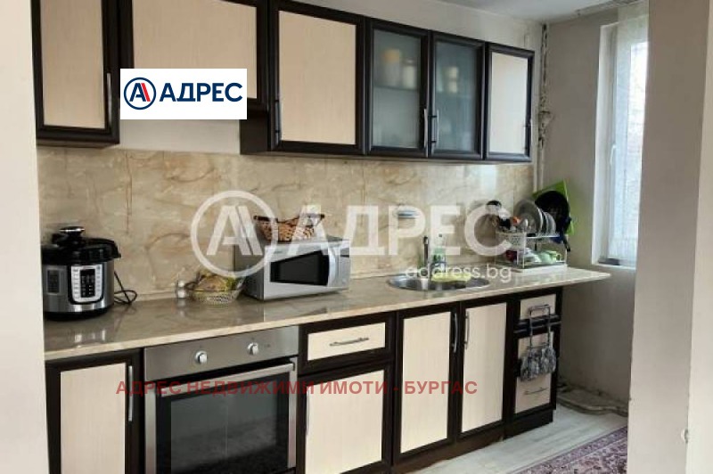 Продава  Етаж от къща, град Бургас, Долно Езерово •  159 000 EUR • ID 16586557 — holmes.bg - [1] 