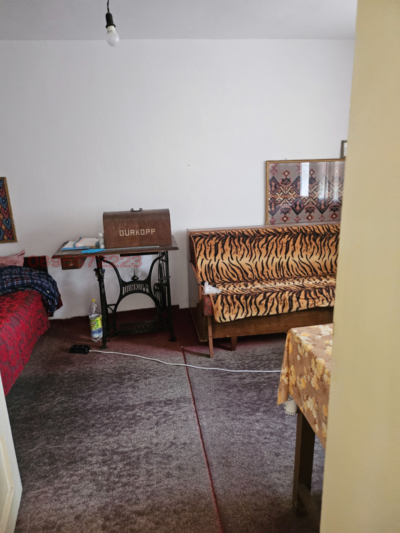 Продава КЪЩА, с. Горно Абланово, област Русе, снимка 4 - Къщи - 52781301