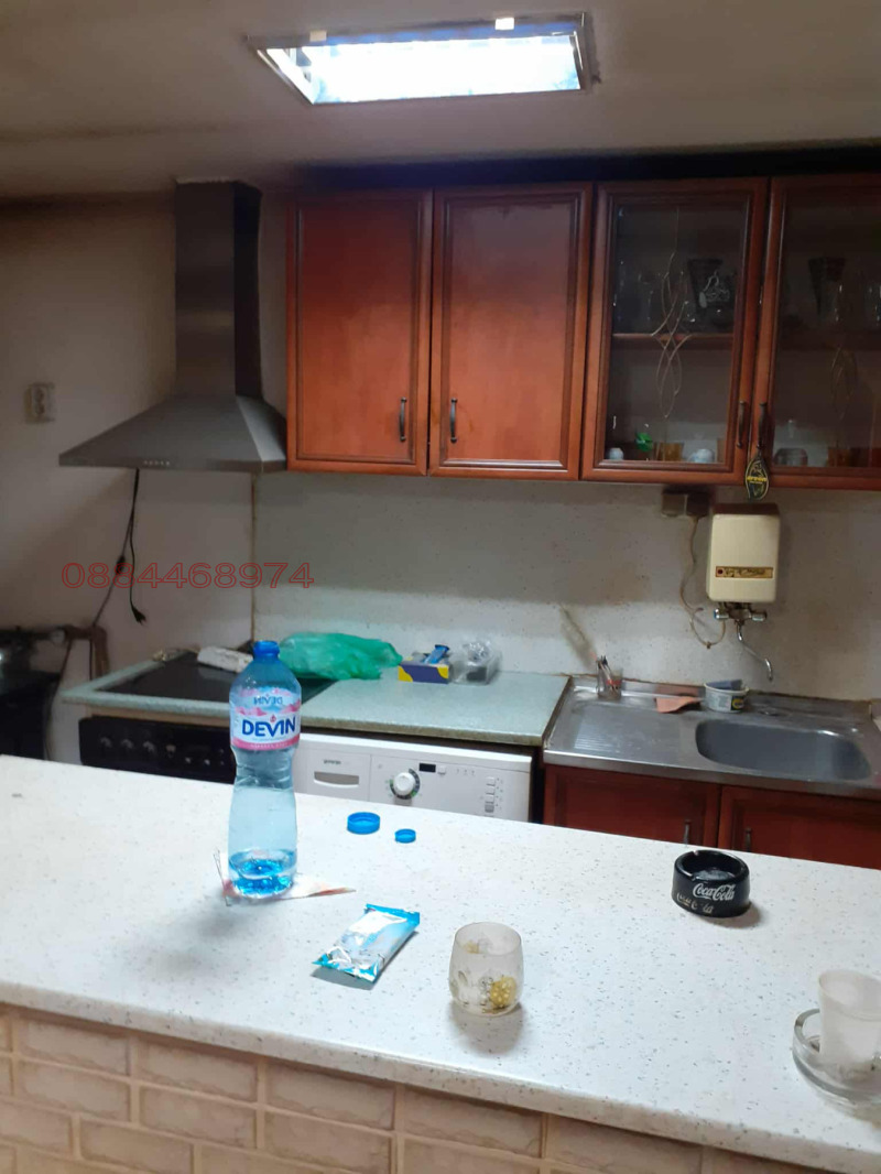 Продава СКЛАД, с. Лепица, област Плевен, снимка 7 - Складове - 52780341