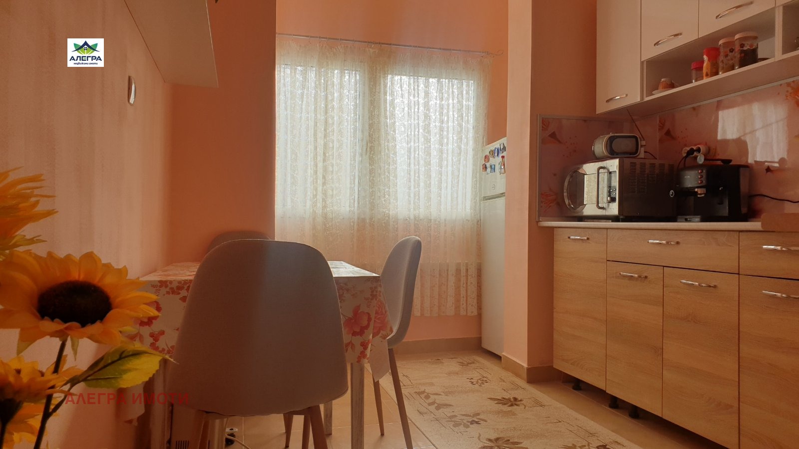 Продава 2-СТАЕН, гр. Пазарджик, Център, снимка 2 - Апартаменти - 55786277