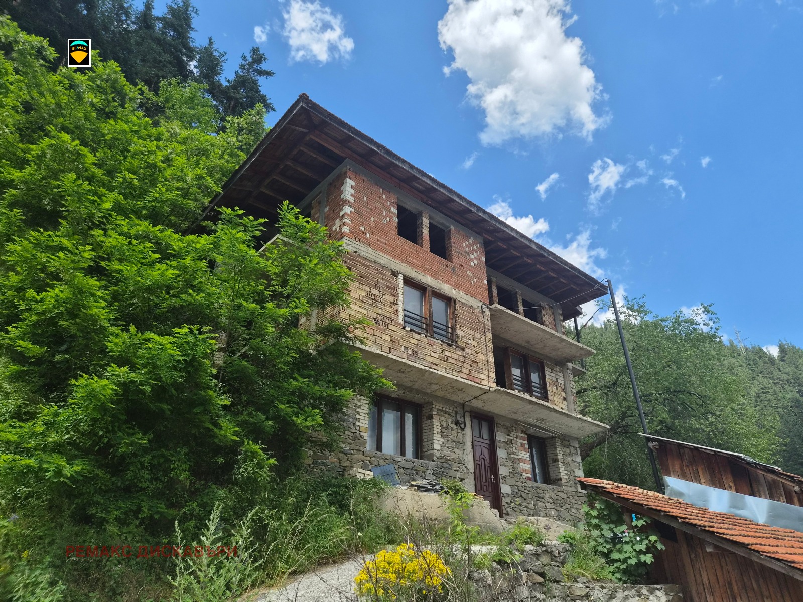 Продава КЪЩА, с. Широка лъка, област Смолян