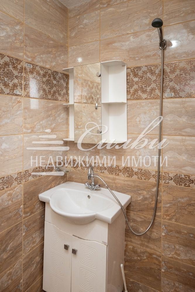 Продава ЕТАЖ ОТ КЪЩА | Imot.bg — изображение 4