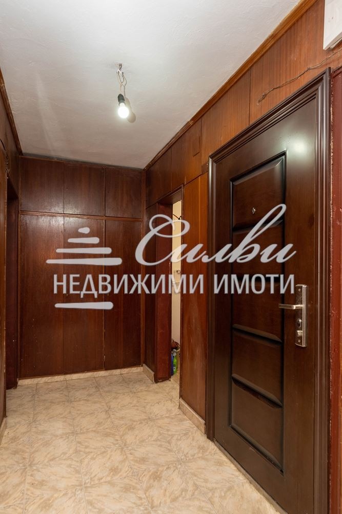 Продава ЕТАЖ ОТ КЪЩА | Imot.bg — изображение 9