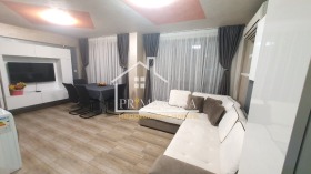 1 спаваћа соба Каршијака, Пловдив