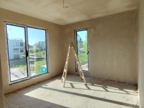 3 bedroom Vitosha, Sofia 3