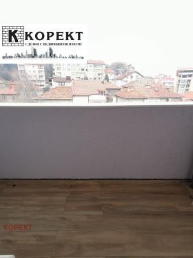 Maisonette 9-ti kvartal, Pleven 10