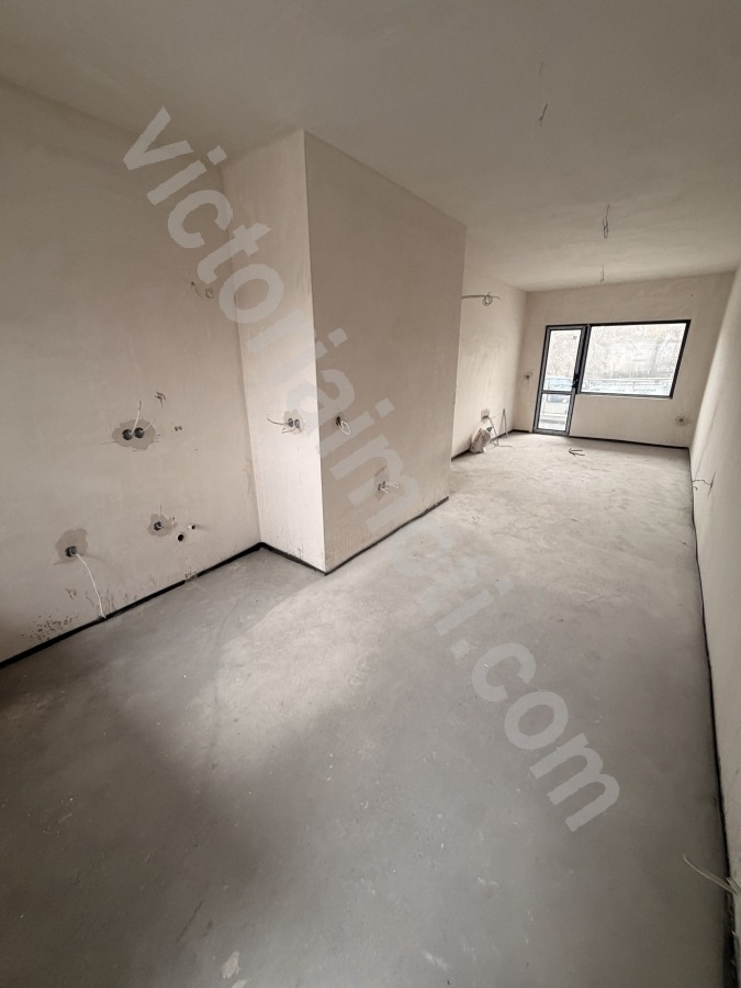 Продава 3-СТАЕН, гр. Велико Търново, Център, снимка 2 - Апартаменти - 50894893