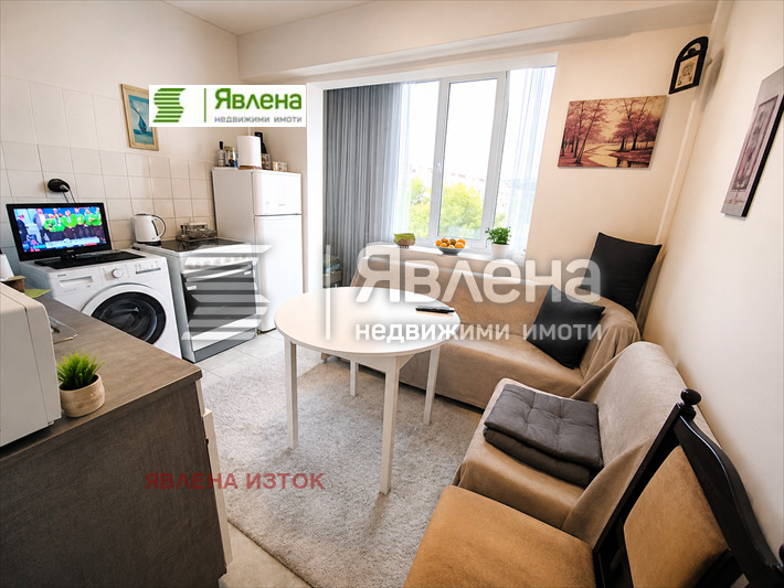 Продава 3-СТАЕН, гр. Перник, Изток, снимка 2 - Апартаменти - 54479550
