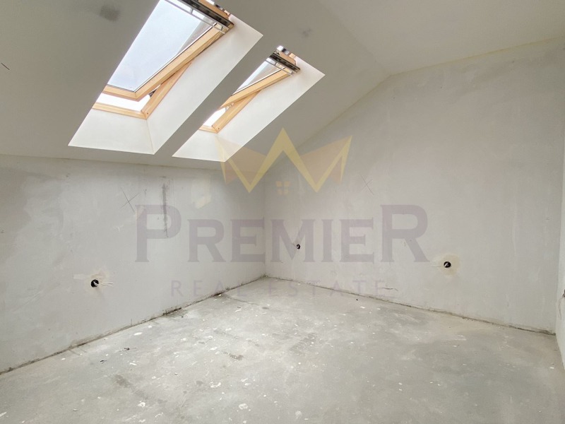 Продава МНОГОСТАЕН, гр. Варна, Лятно кино Тракия, снимка 5 - Апартаменти - 53004778