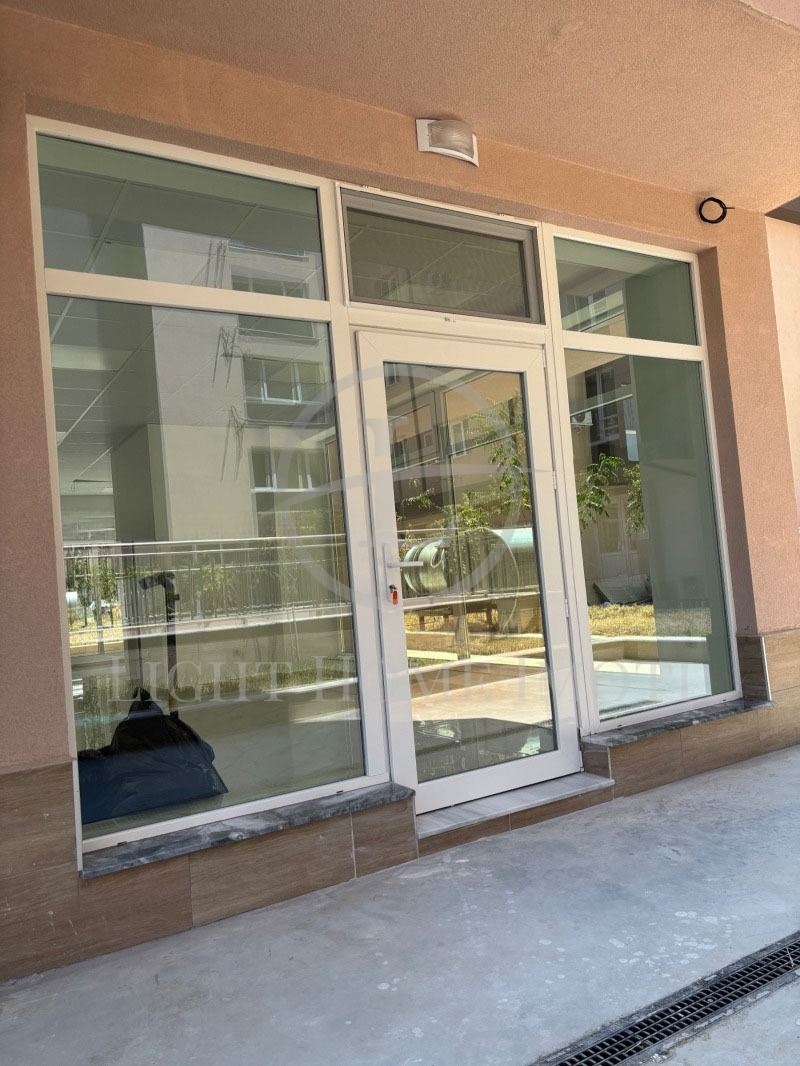 Продава МАГАЗИН, гр. Пловдив, Христо Смирненски, снимка 9 - Магазини - 53084204