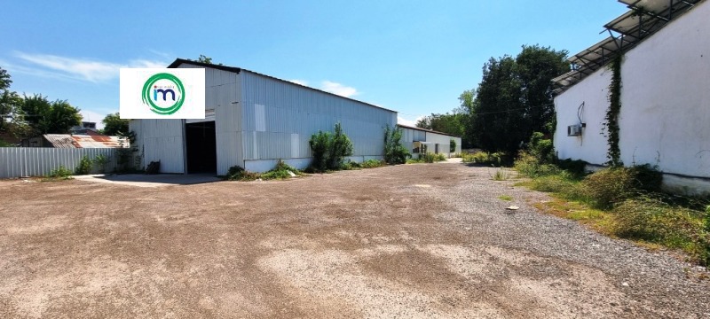 À vendre  Bâtiment industriel Pazardjik , Promichlena zona , 2530 m² | 64724058