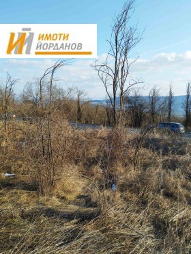 Продажба на имоти в с. Леденик, област Велико Търново — страница 3 - изображение 10 