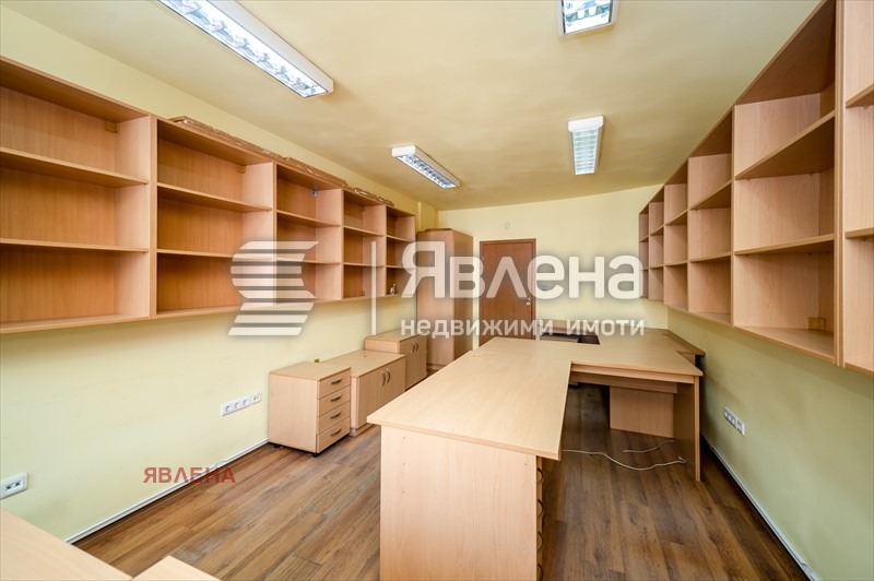 Продава ОФИС, гр. София, Борово, снимка 7 - Офиси - 48119379