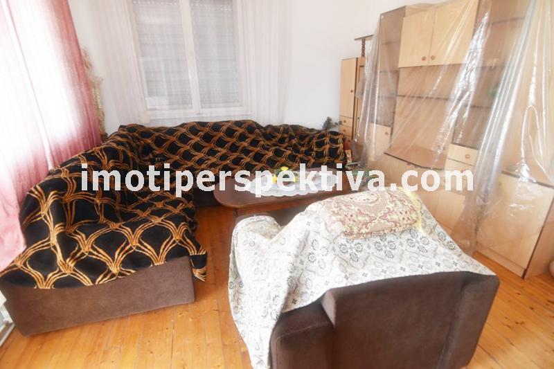 Продава  Етаж от къща град Пловдив , Прослав , 120 кв.м | 46254018 - изображение [2]