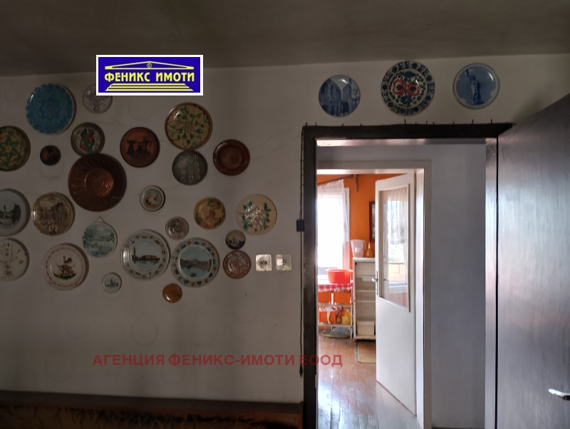 Продава  Етаж от къща град Кюстендил , Център , 92 кв.м | 83062541 - изображение [4]
