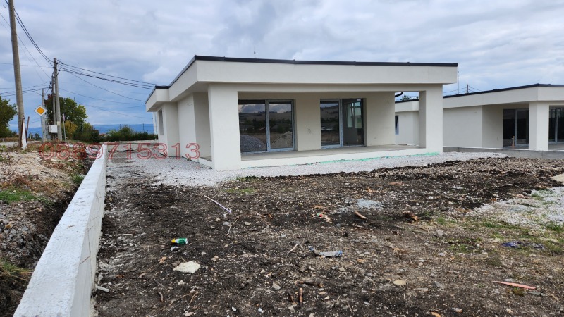 Продава  Къща област София , с. Хераково , 170 кв.м | 49917147 - изображение [2]