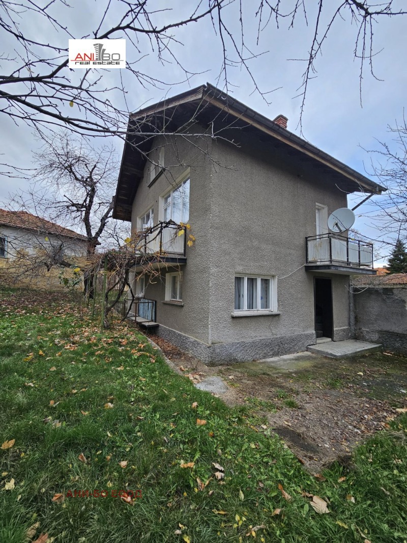 Продава КЪЩА, с. Режанци, област Перник, снимка 13 - Къщи - 52973671