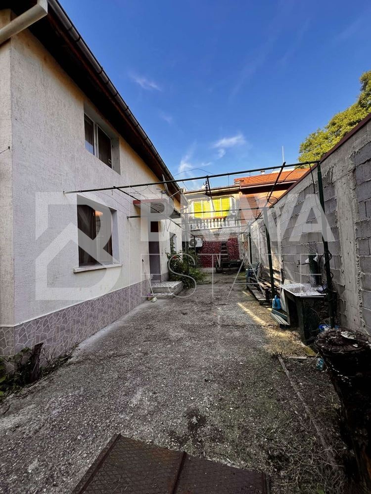 Продава КЪЩА, гр. Пловдив, Кършияка, снимка 3 - Къщи - 54835211