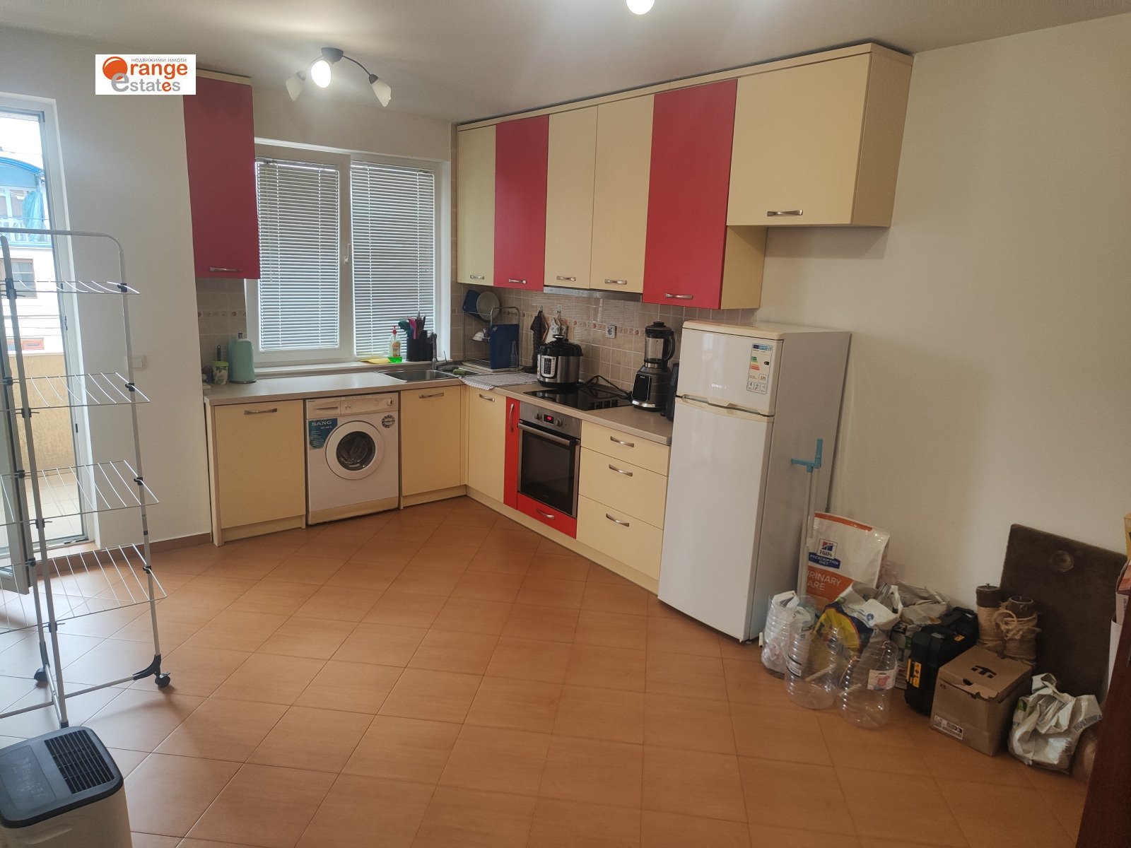 Продава 2-СТАЕН, гр. София, Център, снимка 2 - Апартаменти - 54000289