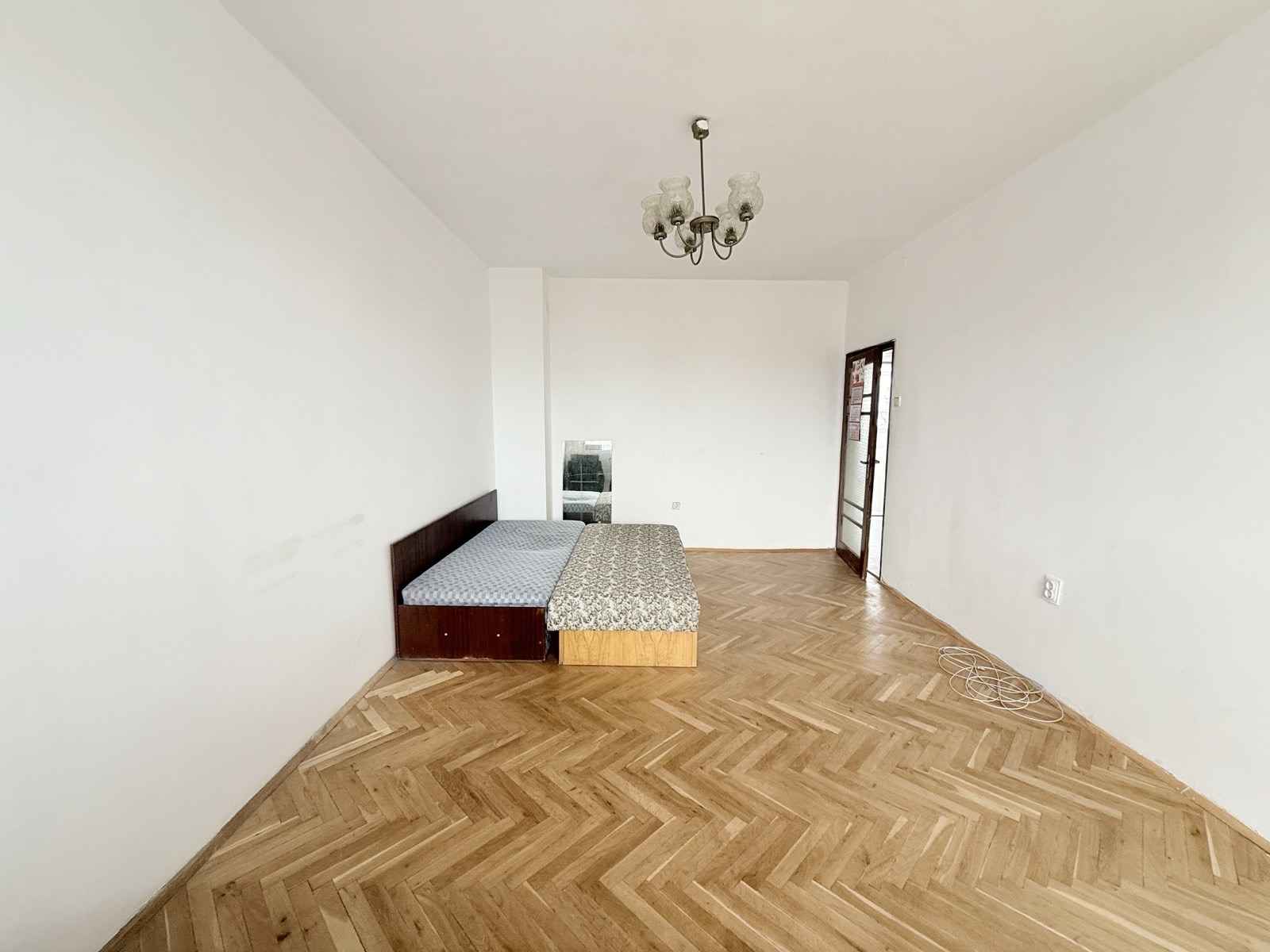 Продава 3-СТАЕН, гр. Варна, Базар Левски, снимка 2 - Апартаменти - 53980862