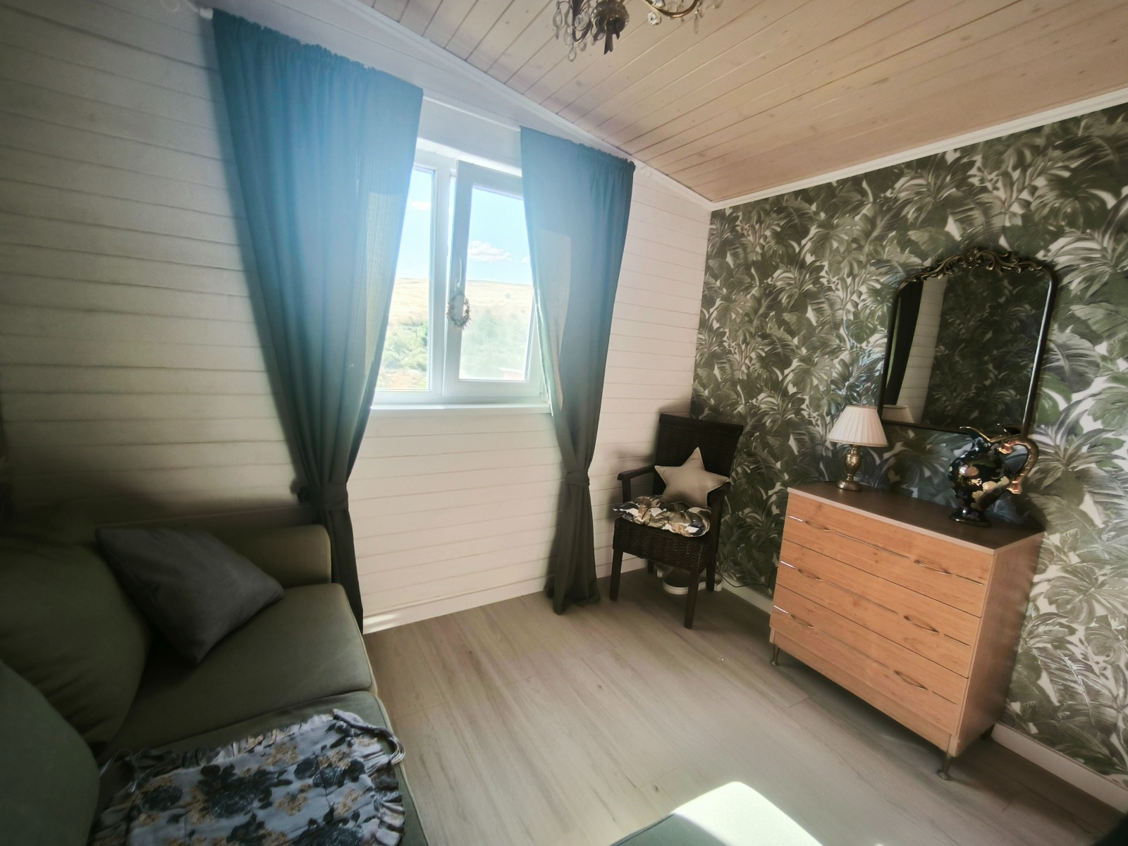 Продава КЪЩА, гр. Бургас, с. Изворище, снимка 10 - Къщи - 53729610