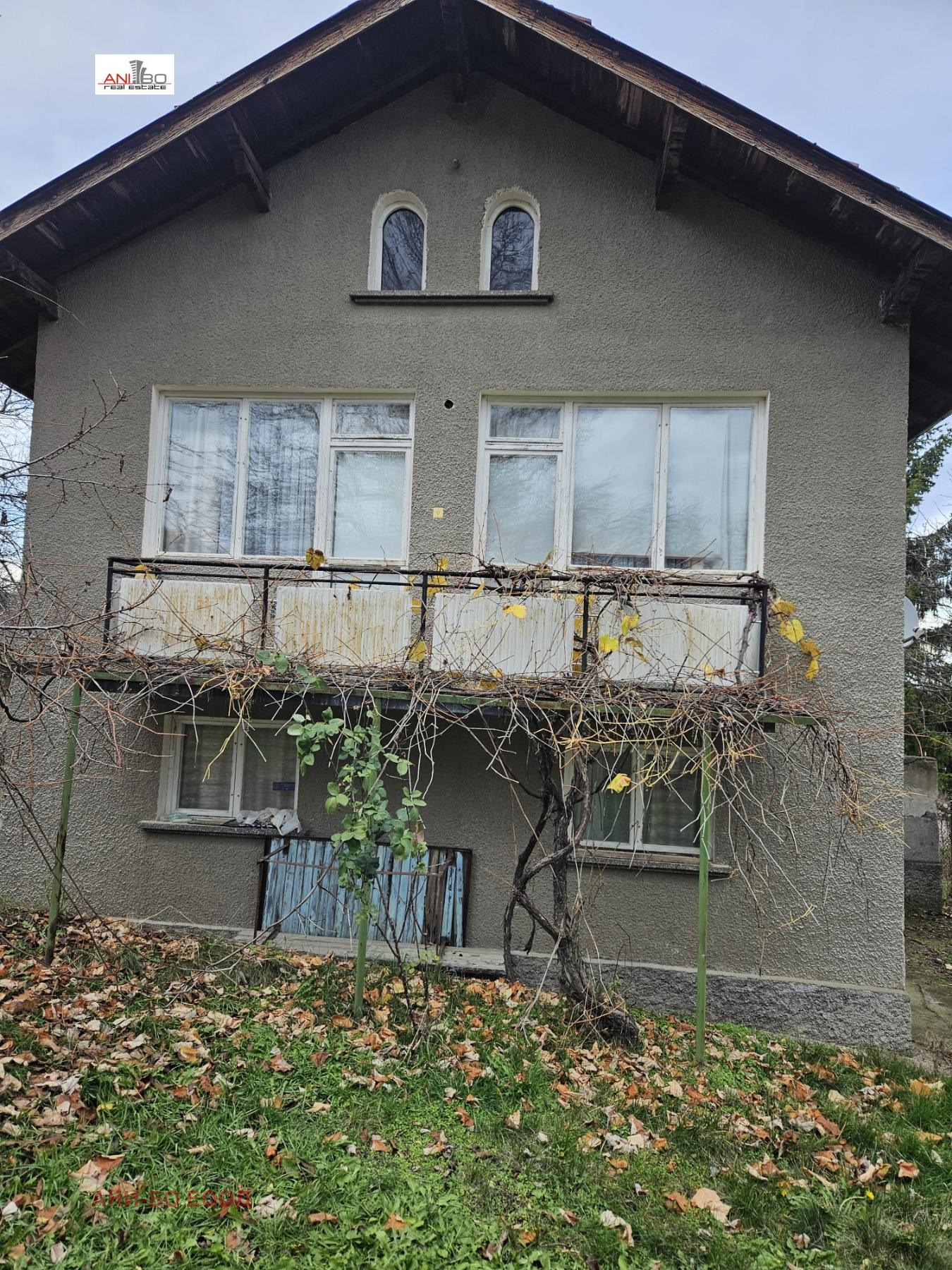 Продава КЪЩА, с. Режанци, област Перник, снимка 2 - Къщи - 52973671