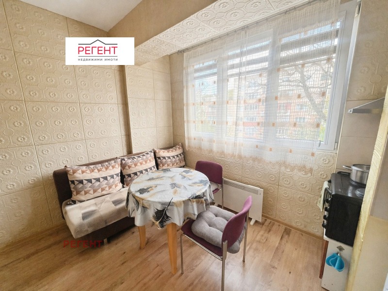 Продава 1-СТАЕН в град Габрово, Бичкиня - 41 кв.м / 40 000 € » 78 233.20 лв., РЕГЕНТ