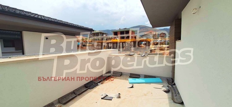 Продава КЪЩА в област Пловдив, с. Марково - 249 кв.м / 335 700 € » 656 572.13 лв., БЪЛГЕРИАН ПРОПЕРТИС