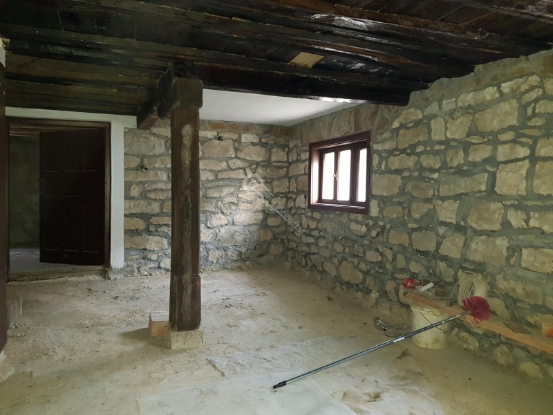 Продава КЪЩА, гр. Елена, област Велико Търново, снимка 9 - Къщи - 43671404