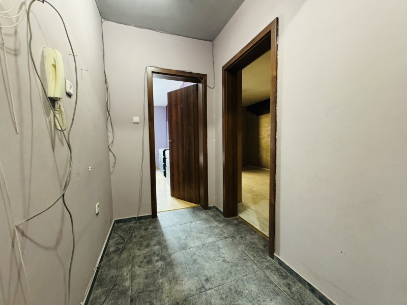 Продава  3-стаен град Варна , Лятно кино Тракия , 96 кв.м | 20292524 - изображение [9]