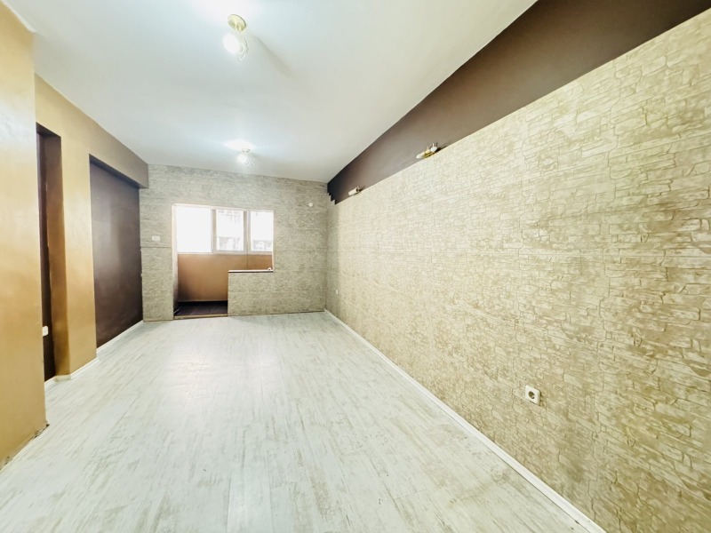 Продава  3-стаен град Варна , Лятно кино Тракия , 96 кв.м | 20292524 - изображение [3]