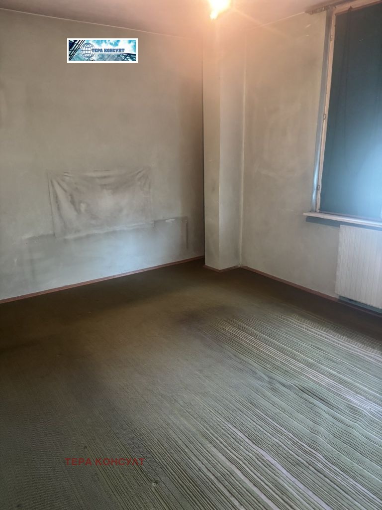 Продава 3-СТАЕН, гр. Плевен, Широк център, снимка 3 - Апартаменти - 55736276