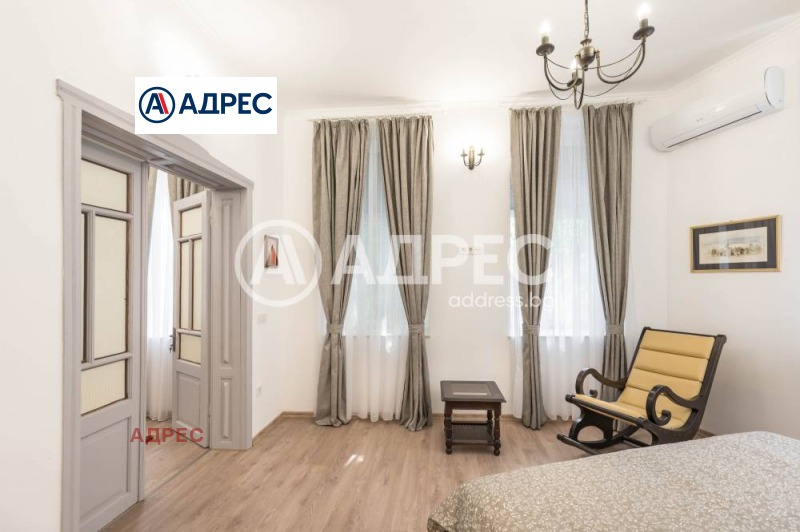 En venta  3+ dormitorios Varna , Gratska majala , 150 metros cuadrados | 54114857 - imagen [3]