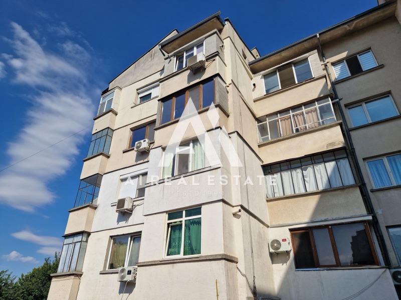 Продава ГАРАЖ, ПАРКОМЯСТО, гр. Плевен, Сторгозия, снимка 2 - Гаражи и паркоместа - 53349585