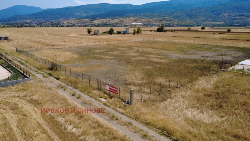 Продава  Парцел, град Пловдив, Асеновградско шосе •  198 590 EUR • ID 73500192 — holmes.bg - [1] 
