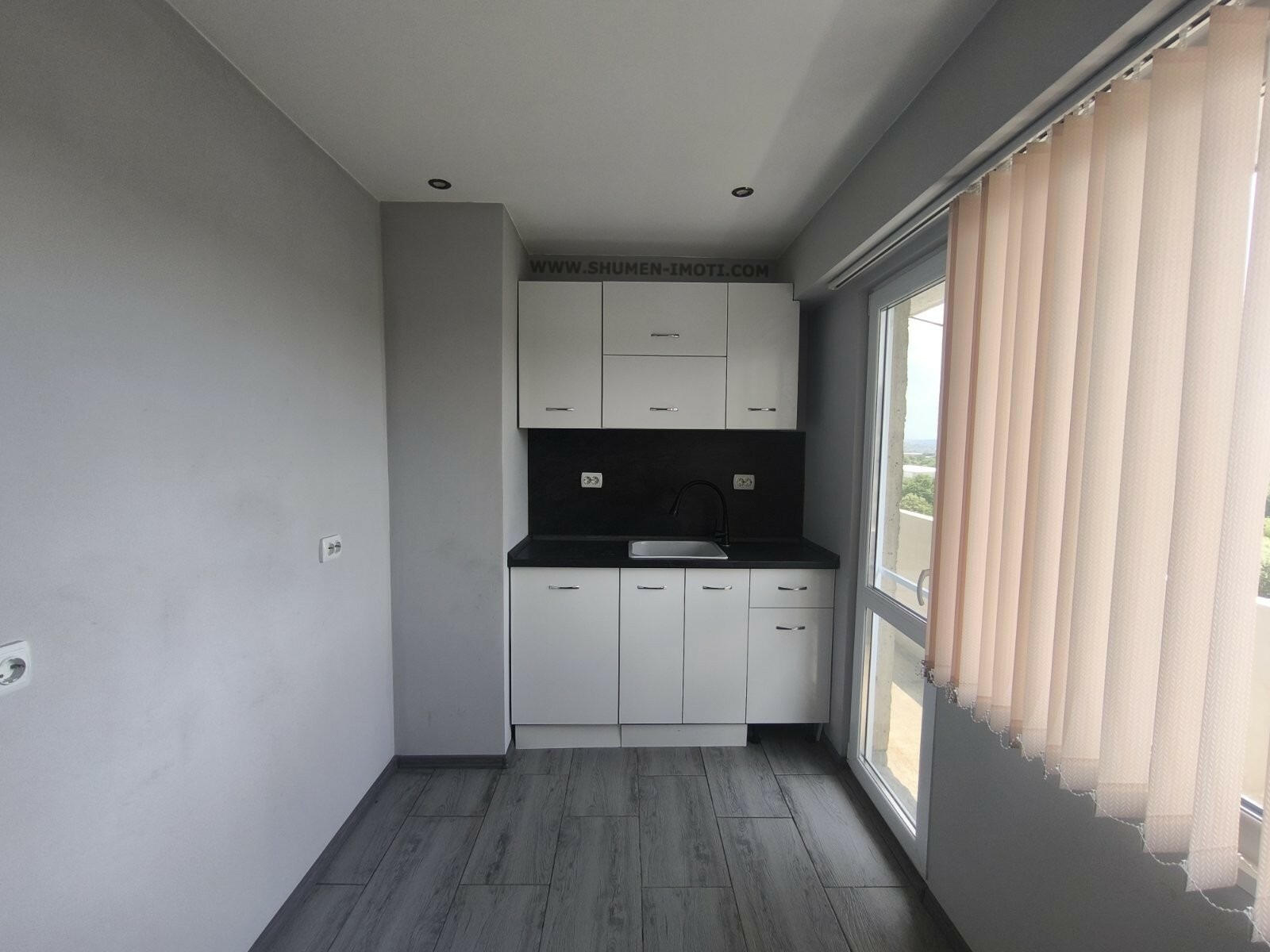 Продава 1-СТАЕН, гр. Шумен, Тракия, снимка 4 - Апартаменти - 53729393