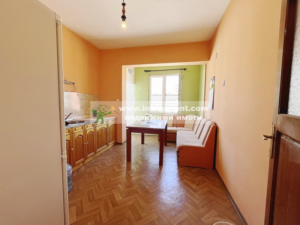 Продава 2-СТАЕН, гр. Хасково, Училищни, снимка 4 - Апартаменти - 54122375