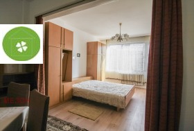 2 quartos Banichora, Sofia 2
