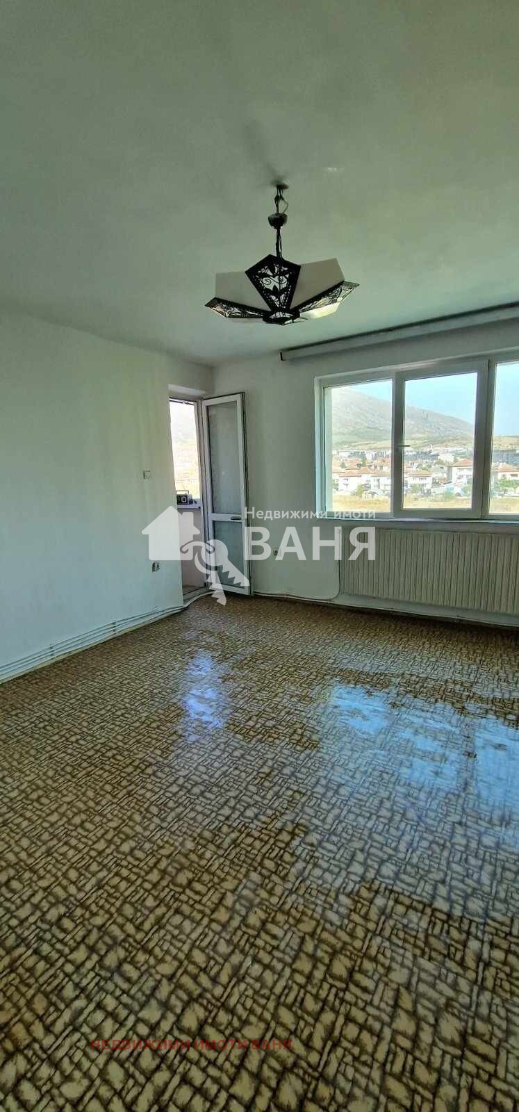 Продава  2-стаен област Пловдив , гр. Карлово , 73 кв.м | 62800492 - изображение [8]