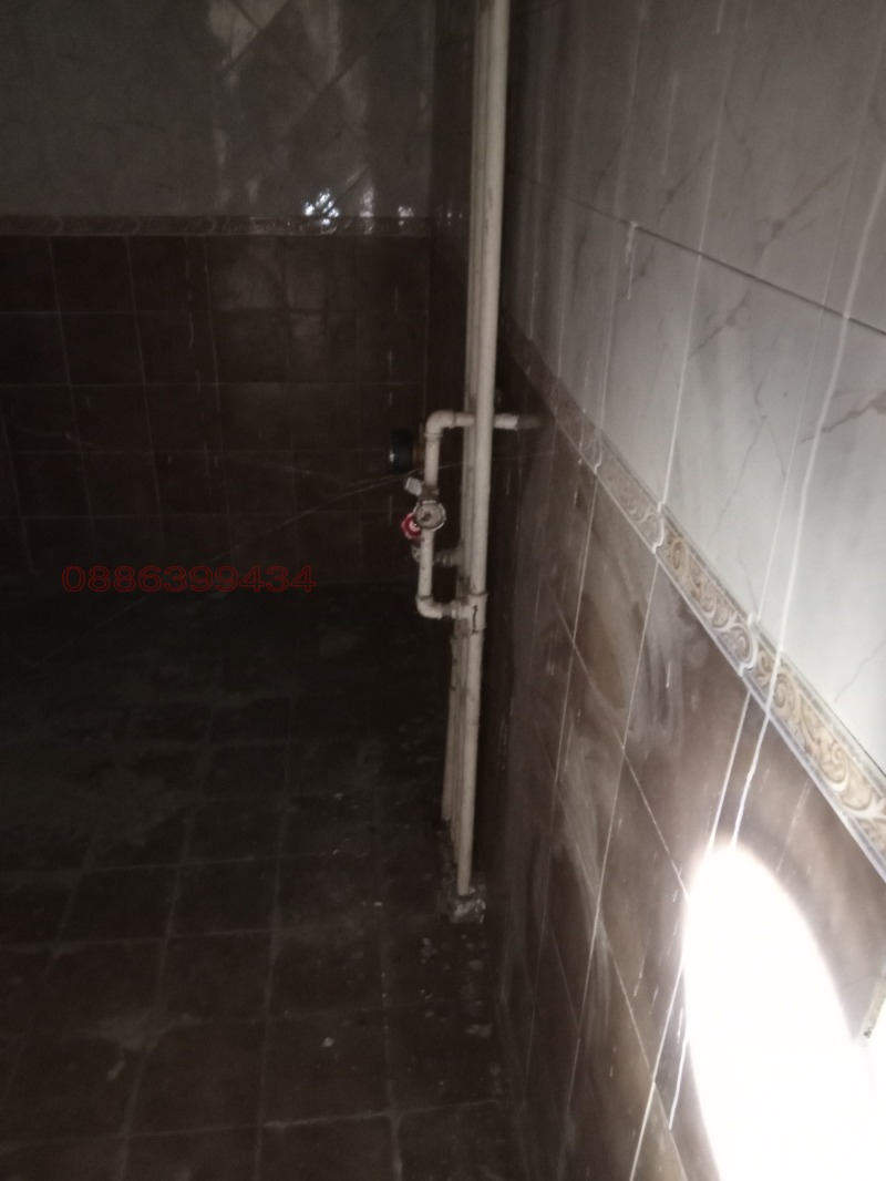 Продава 3-СТАЕН, гр. Радомир, област Перник, снимка 3 - Апартаменти - 52784155