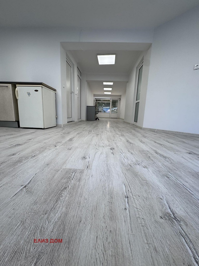 Продава ОФИС, гр. Варна, Център, снимка 2 - Офиси - 53873012