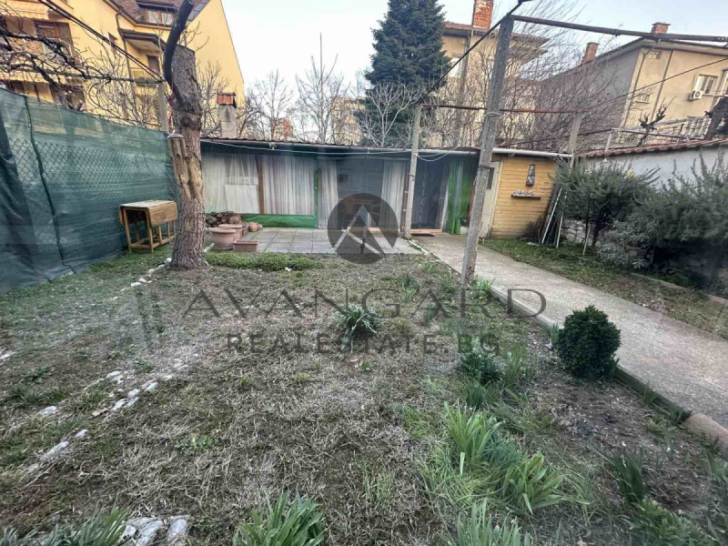 Zu verkaufen  Haus Plowdiw , Kjutschuk Parisch , 200 qm | 47817033 - Bild [16]