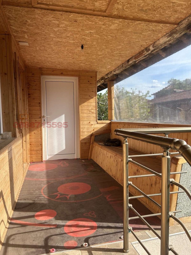 Продава КЪЩА, с. Шишковци, област Кюстендил, снимка 10 - Къщи - 52783926