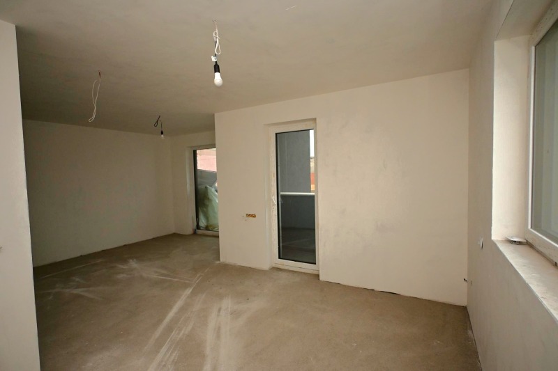 Продава 2-СТАЕН, гр. Перник, Изток, снимка 9 - Апартаменти - 52412980