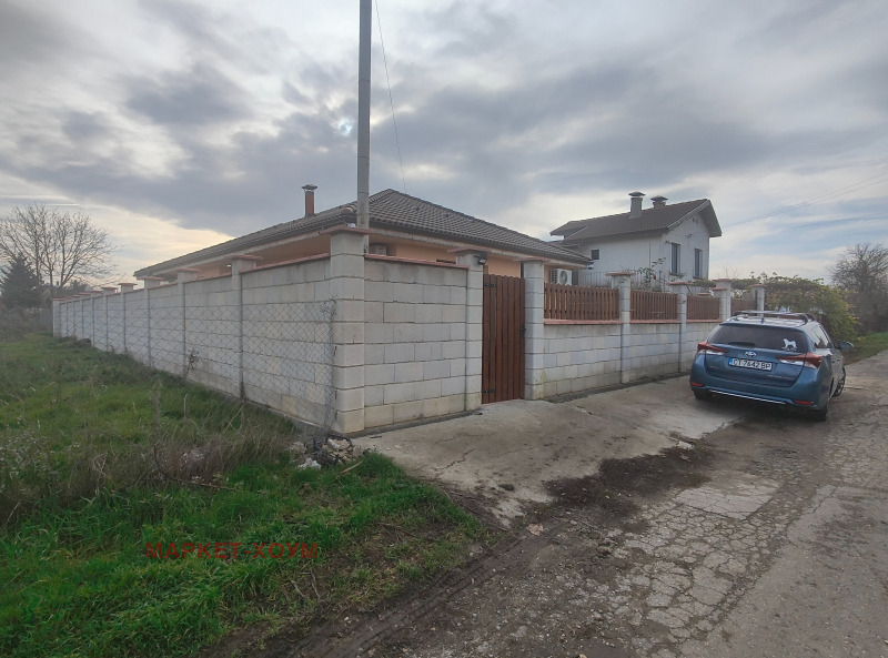 Продава КЪЩА, с. Плачидол, област Добрич, снимка 3 - Къщи - 52643199