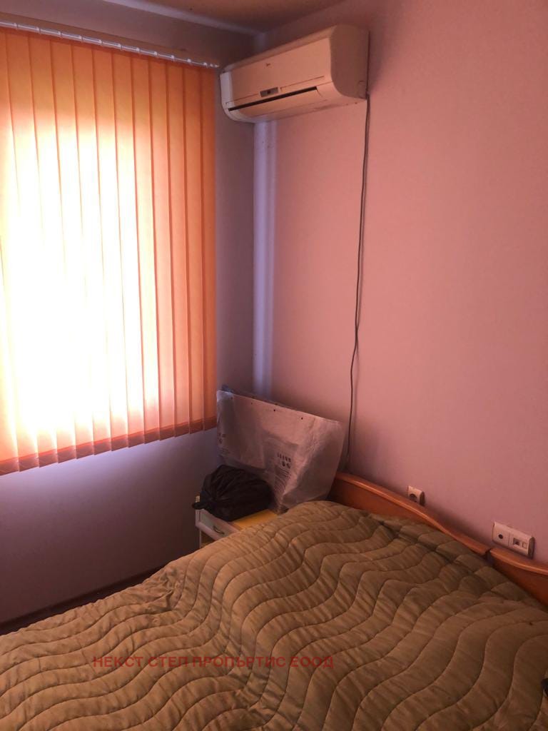 Продава КЪЩА, с. Рогачево, област Добрич, снимка 3 - Къщи - 56161645
