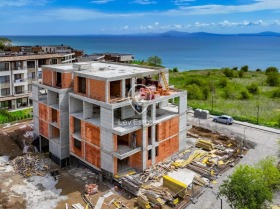 Продава 2-стаен град Бургас Сарафово - [1] 
