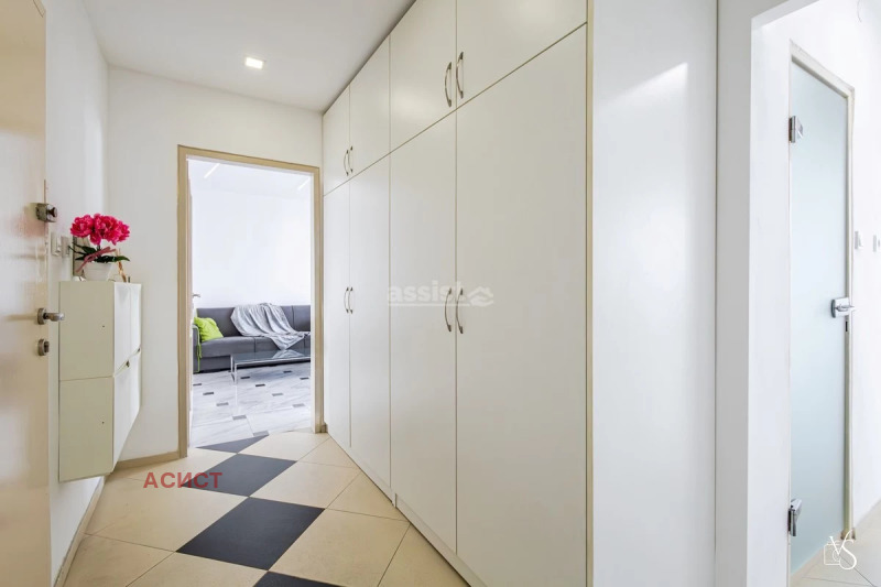 Na sprzedaż  Studio Sofia , Drużba 1 , 47 mkw | 82899803 - obraz [13]