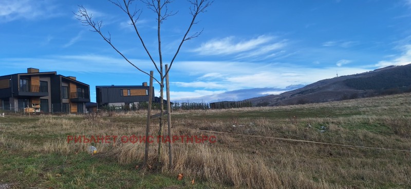 Продава ПАРЦЕЛ, гр. София, с. Владая